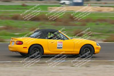 media/Dec-19-2025-Lucky Dog Racing (Fri) [[3b7b1b5fc8]]/Beginner/Session 4 Turn 2 3 Speed Pan/